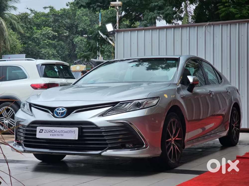Toyota Camry Hybrid, 2022, Petrol