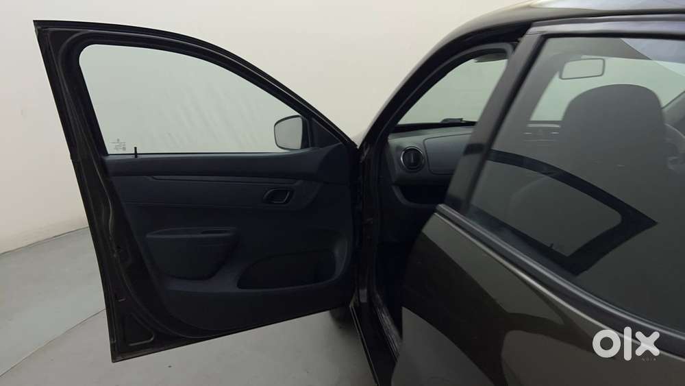 Renault Kwid 1.0 Rxt, 2016, Petrol