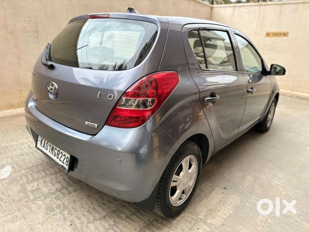 Hyundai I20 Asta 1.4 Crdi With Avn 6 Speed, 2011, Diesel