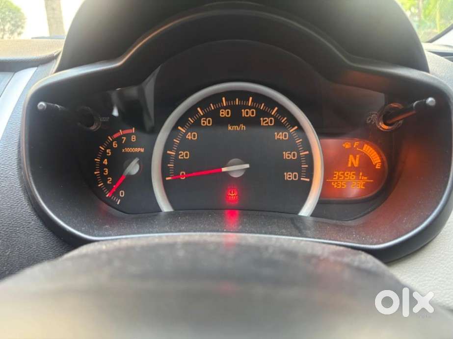 Maruti Suzuki Celerio 1.0 Vxi Amt, 2014, Petrol