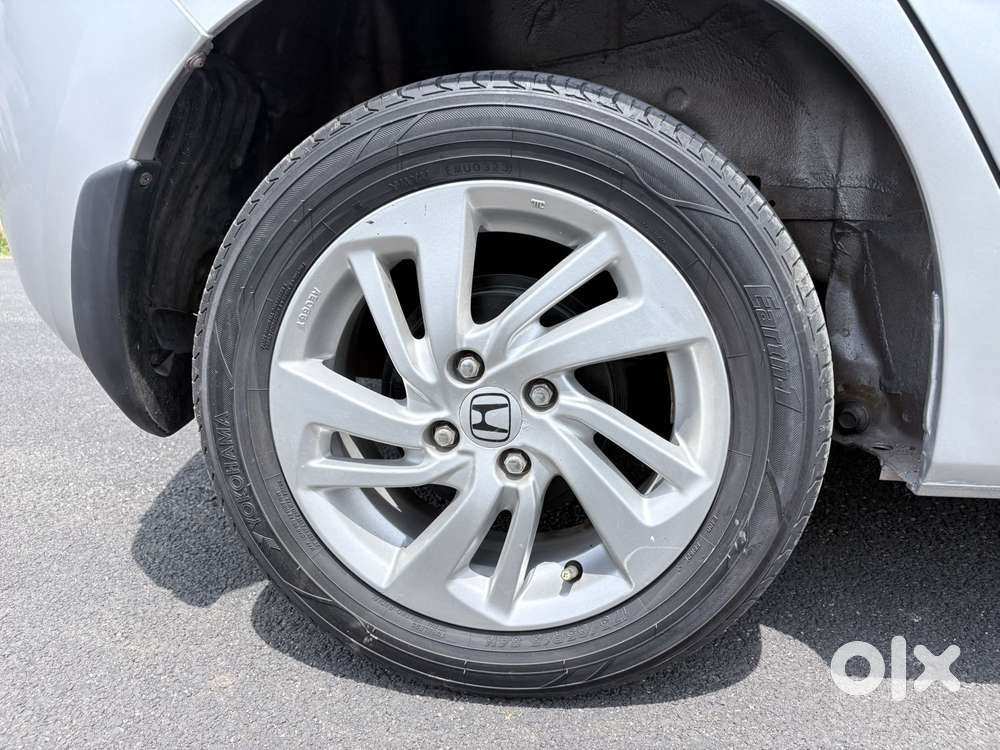 Honda Jazz V Cvt, 2017, Petrol