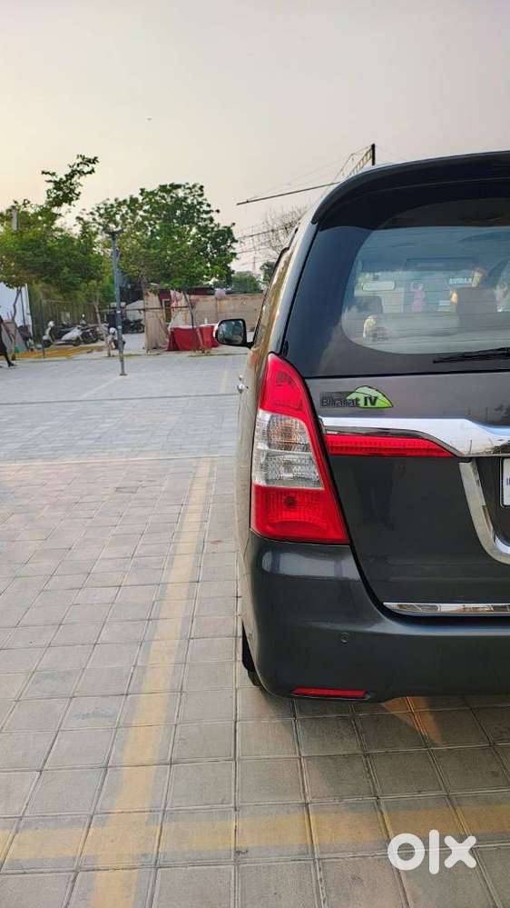 Toyota Innova 2.5 V 7 Str, 2015, Diesel