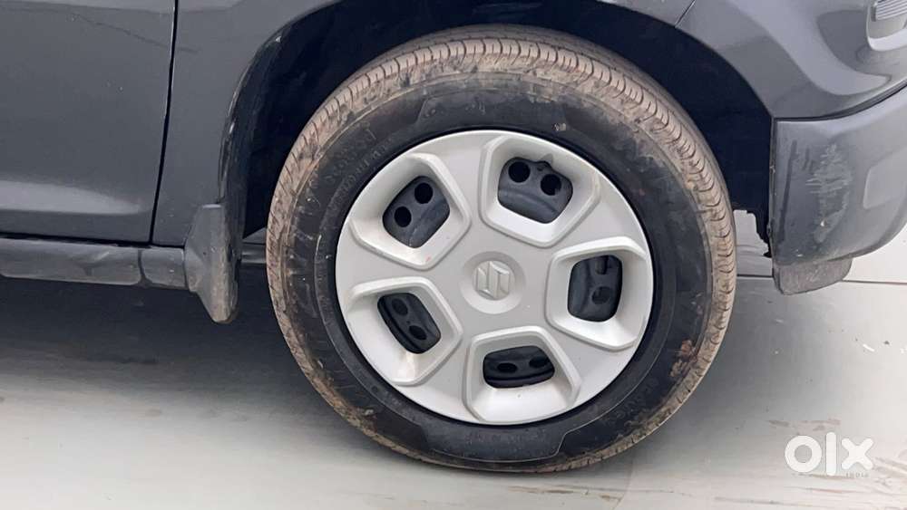 Maruti Suzuki S-presso Vxi Opt, 2022, Petrol