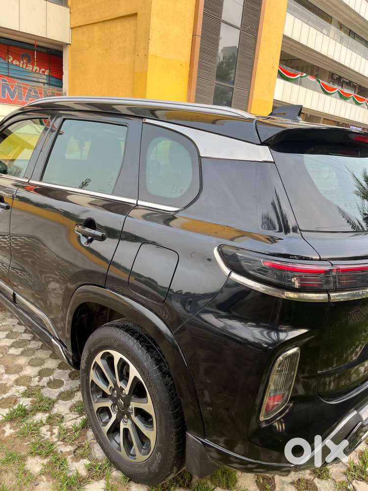 Maruti Suzuki Grand Vitara 1.5 Zeta Plus Intelligent Hybrid Ecvt, 20..
