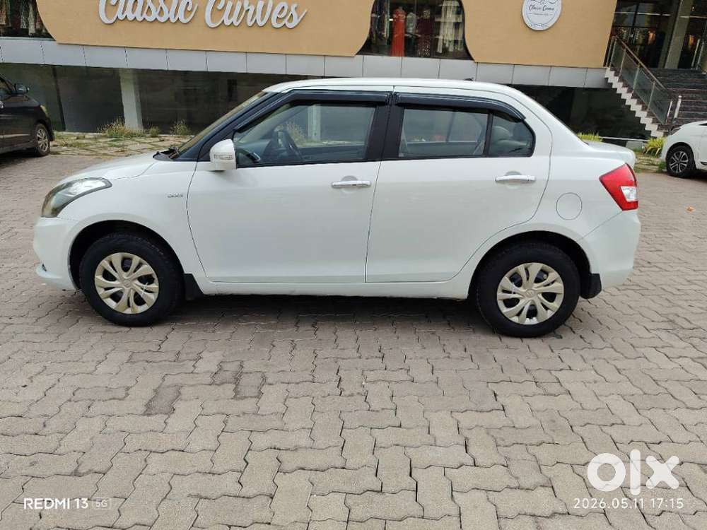 Maruti Suzuki Swift Dzire Vdi Bsiv, 2015, Petrol
