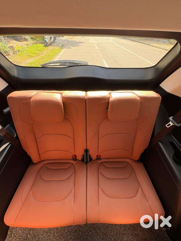 Mg Hector Plus 1.5 Sharp Turbo Cvt 6 Str, 2022, Petrol