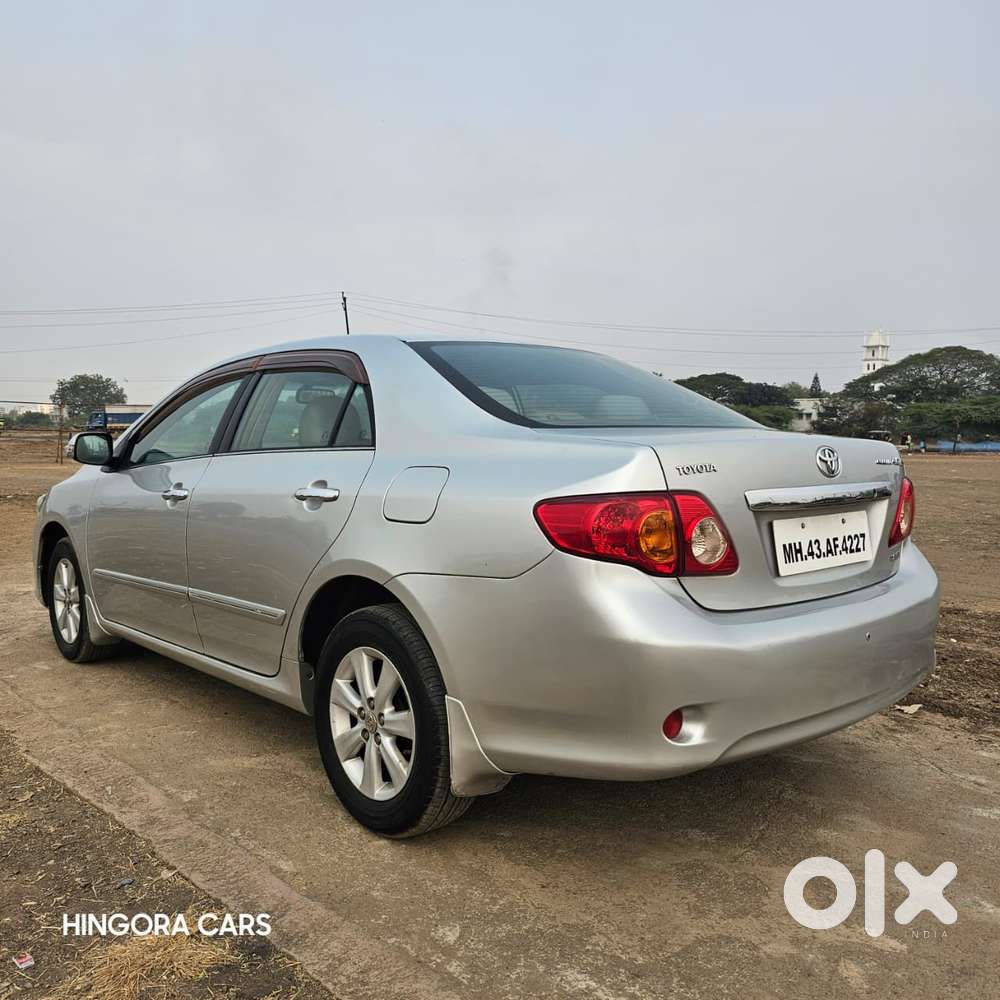 Toyota Corolla Altis G, 2010, Petrol