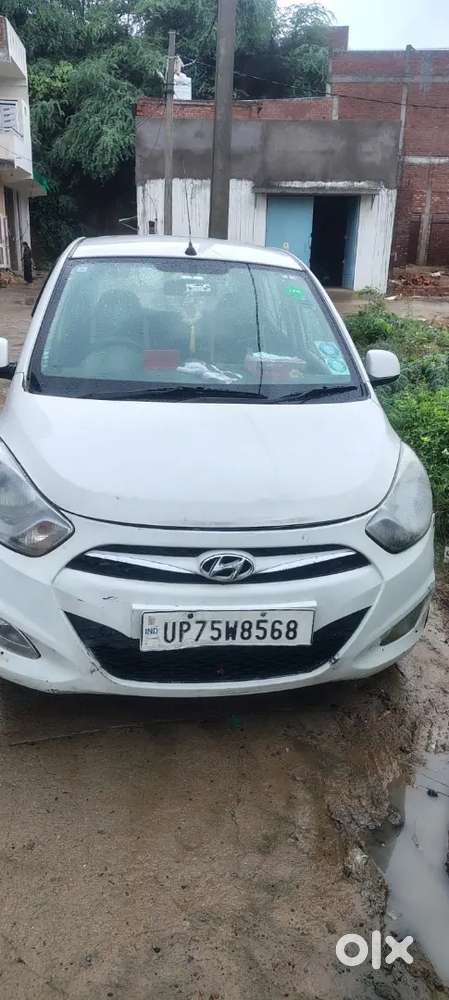 Hyundai I10 Sportz 2015