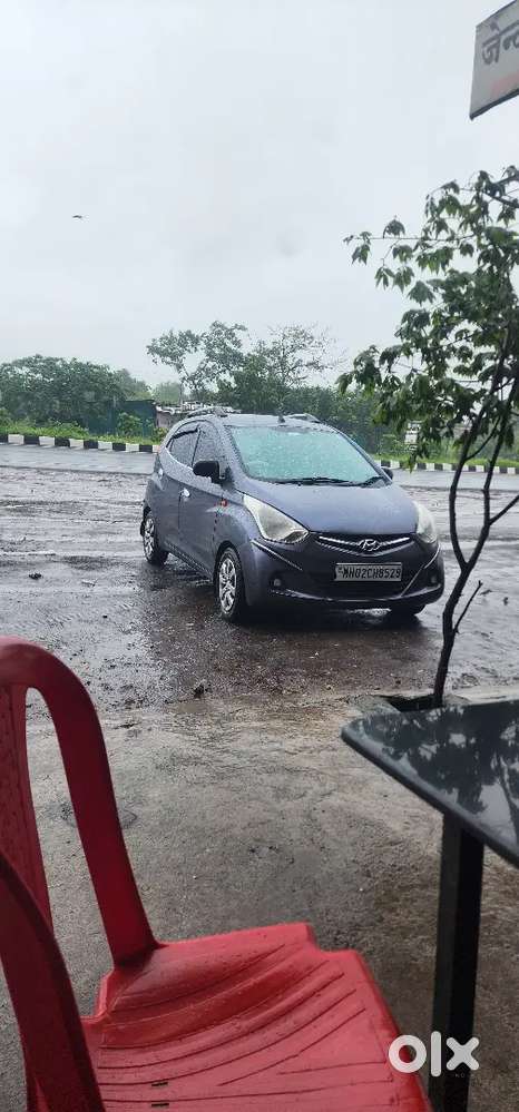Hyundai Eon Magna 2012