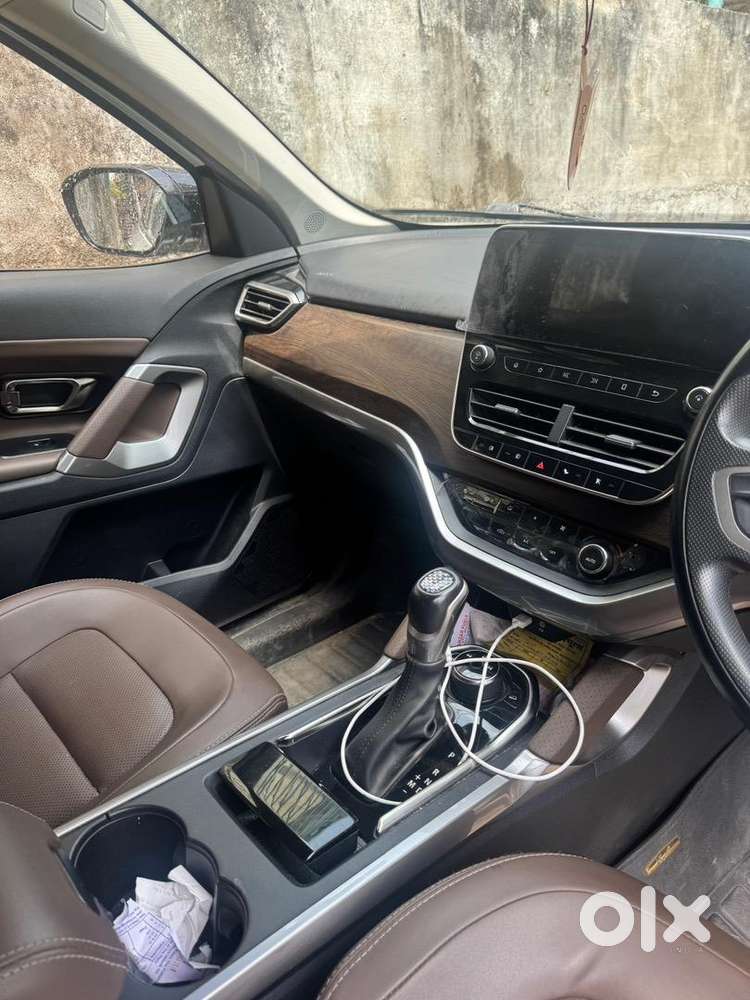 Brand New Condition Tata Harrier Xza+ Dual Tone White Black 23000km