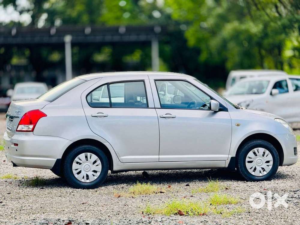 Maruti Suzuki Dzire 1.2 Lxi, 2011, Petrol