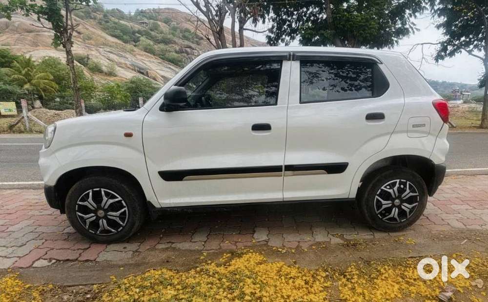 Maruti Suzuki S-presso Vxi Opt, 2022, Petrol