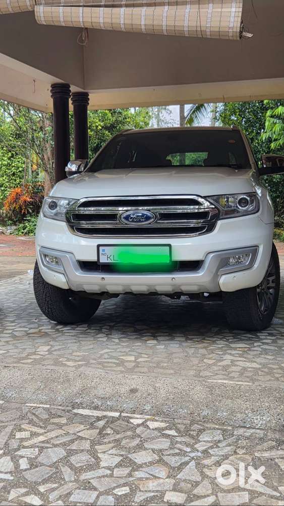 Ford Endeavour 2017 Diesel Well Maintained