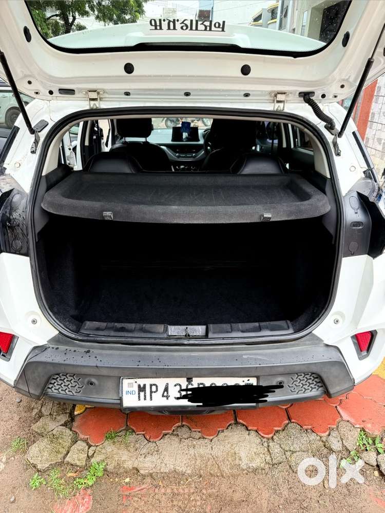 Tata Nexon Petrol 2022