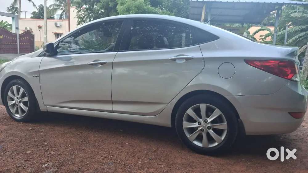 Hyundai Verna 2013 Diesel Manual
