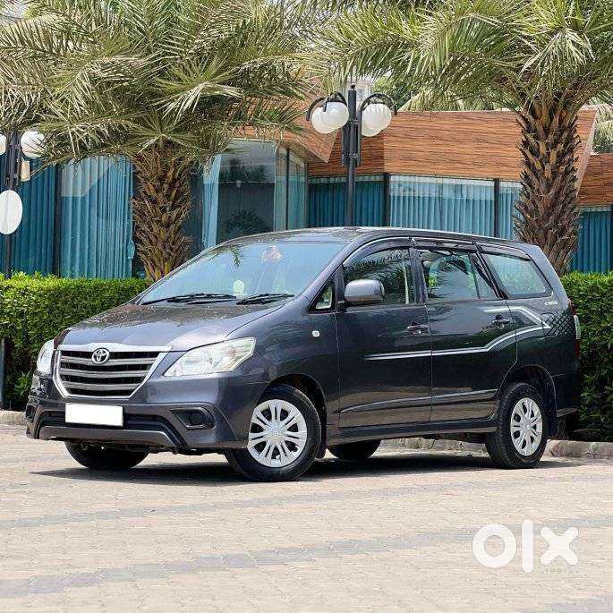 Toyota Innova 2.5 G (diesel) 7 Seater, 2016, Diesel