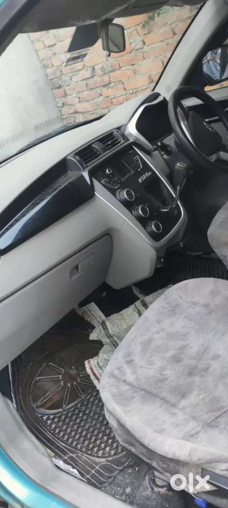 Mahindra Kuv100 Nxt 2016 Petrol 54354 Km Driven