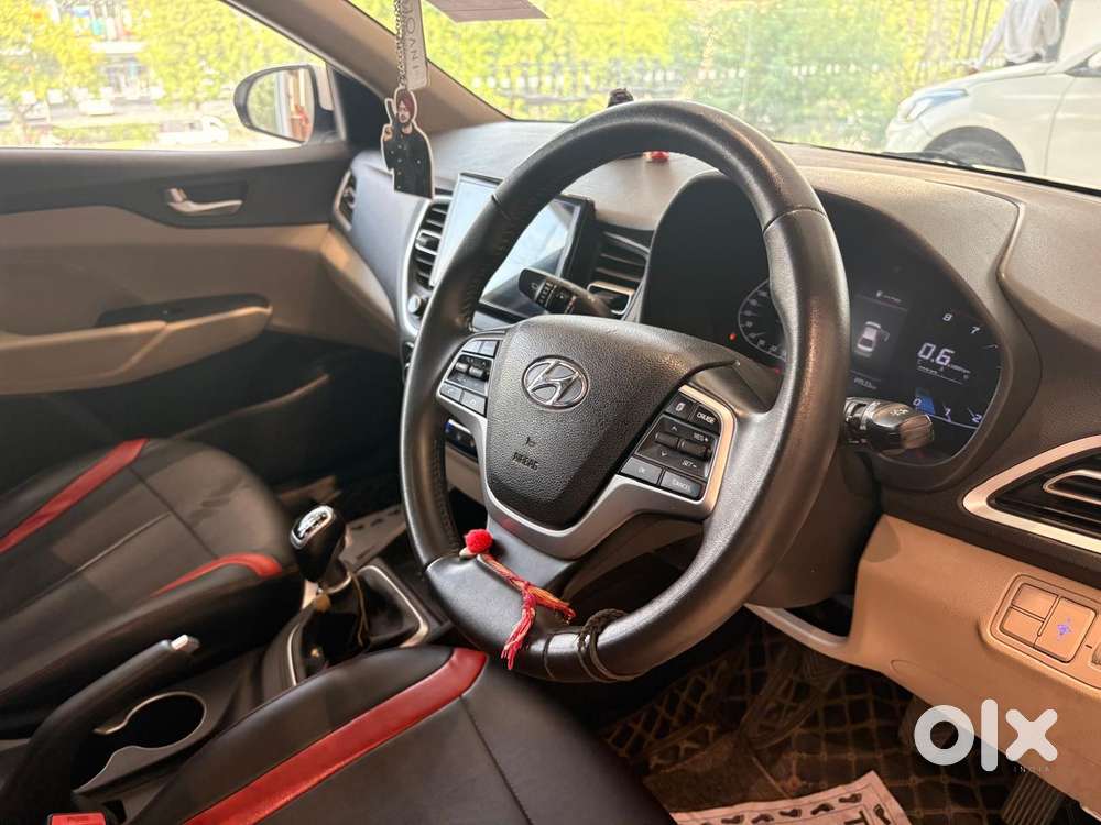 Hyundai Verna 1.5 Mpi Mt Sx (o), 2022, Petrol