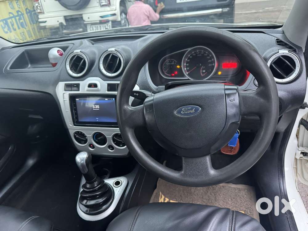 Ford Figo 2010-2012 Petrol Exi, 2012, Petrol