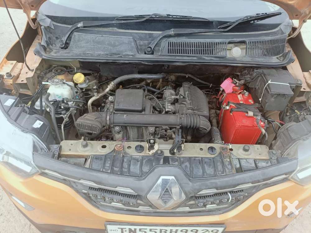 Renault Triber Rxz, 2021, Petrol