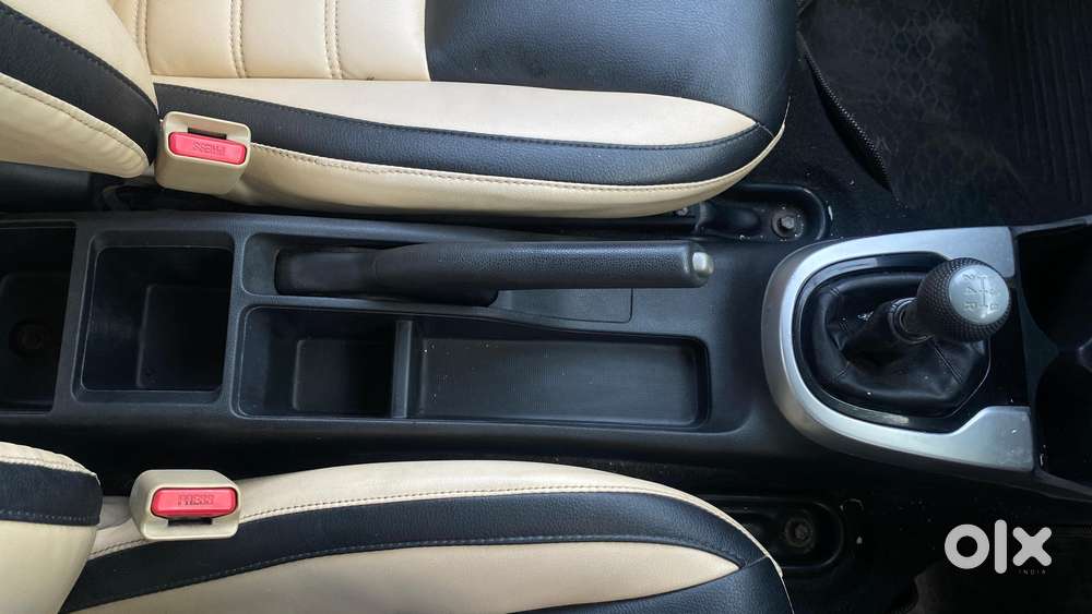 Honda Jazz 1.2 V I Vtec, 2017, Petrol