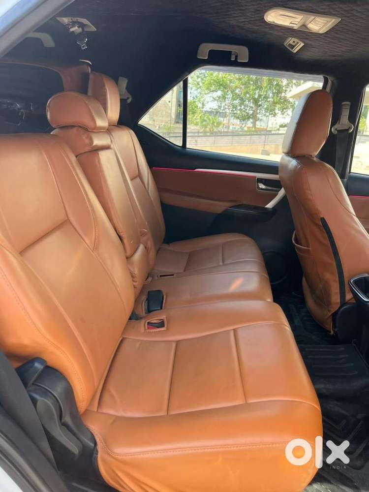 Most Loaded Fortuner 4/4  At 2019 Reg.