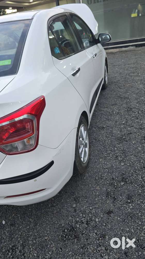 Hyundai Xcent 2014 Petrol & Cng  Hybrids Well Maintained