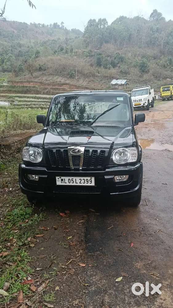 Mahindra Scorpio 2011 Diesel 200000 Km Driven