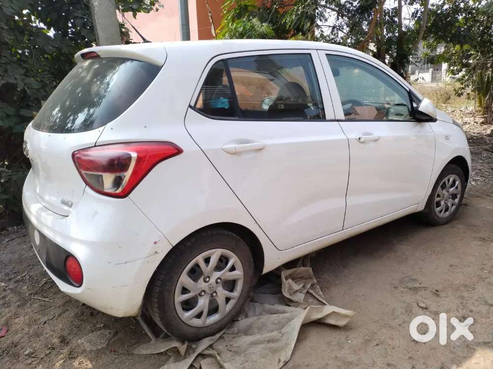 Hyundai Grand I10 Prime 2017 Petrol 60000 Km Driven
