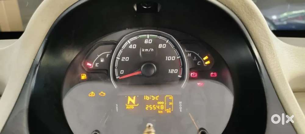Tata Nano Xta, 2016, Petrol