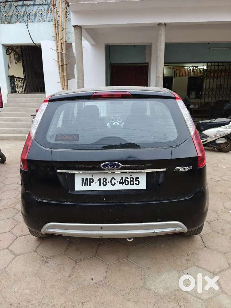 Black Ford Figo, Petrol, 1.2 Zxi