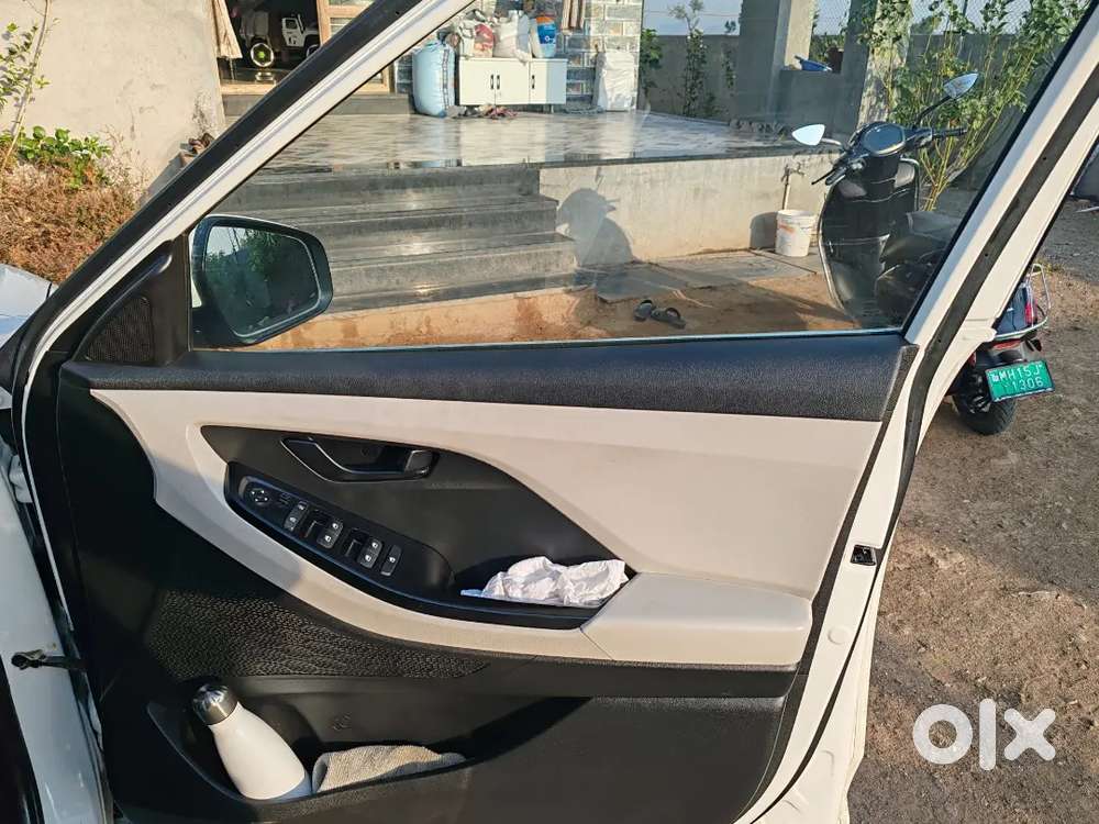 Dr Using  Car  Needs To Upgrade For 7 Seator
