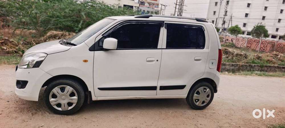 Maruti Suzuki Wagon R 1.0 Vxi Plus Amt, 2017, Petrol