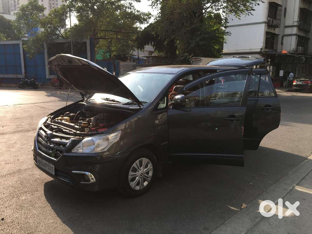 Toyota Innova 2.5 G (diesel) 8 Seater Bs Iv, 2016, Diesel