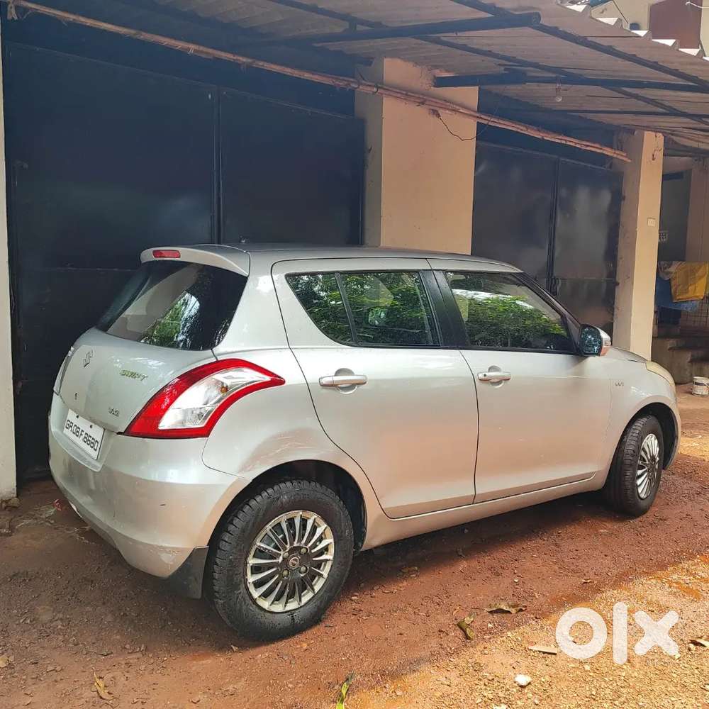 Maruti Suzuki Swift 2011 Petrol 74500 Km Driven