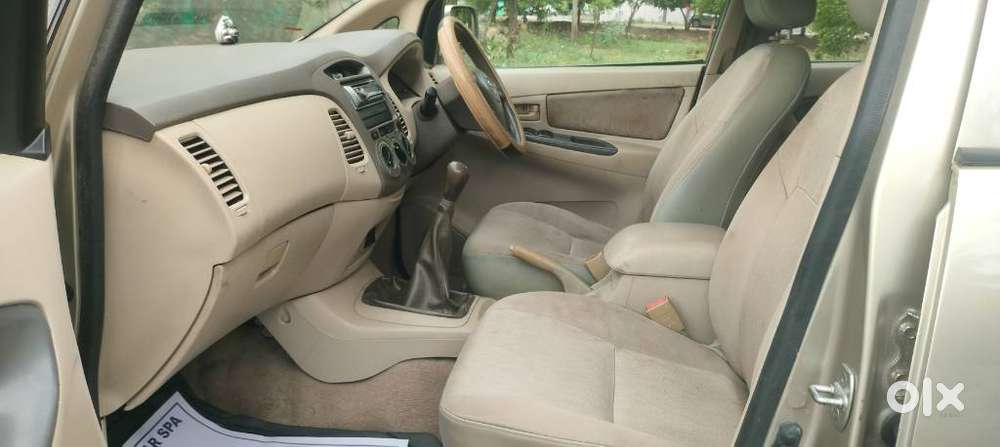 Toyota Innova 2.5 G (diesel) 8 Seater, 2007, Diesel