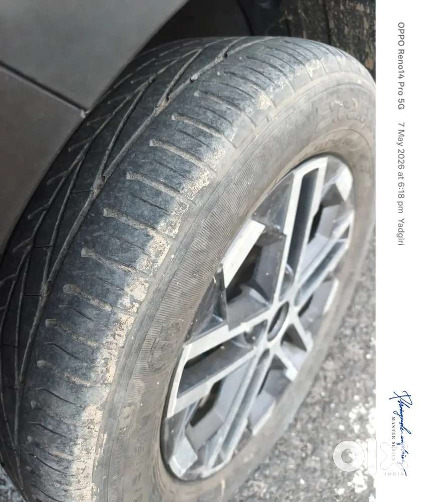 Hyundai Venue 2023 Diesel Well Maintained