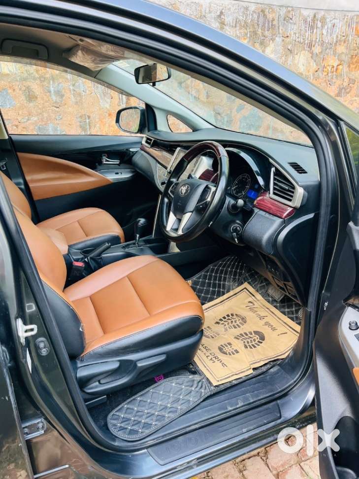 Toyota Innova Crysta 2.4 Gx Limited Edition At 7 Str, 2021, Diesel