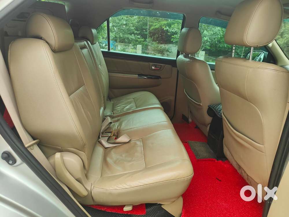 Toyota Fortuner 2.5 4x2 Mt Trd Sportivo, 2015