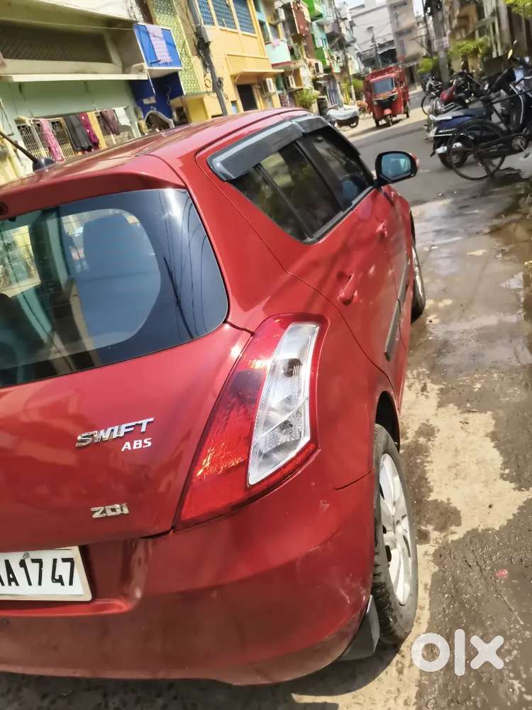 Maruti Suzuki Swift 2012 Diesel 120000 Km Driven
