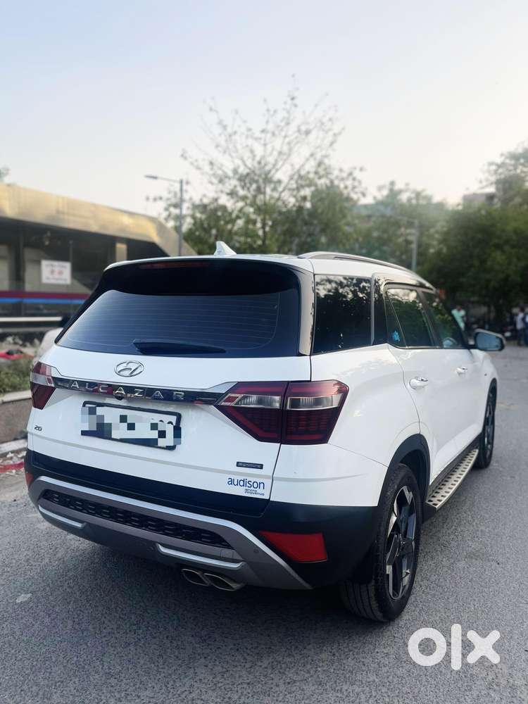 Hyundai Alcazar 1.5 Tdct Signature (o) 7s Petrol, 2023, Petrol