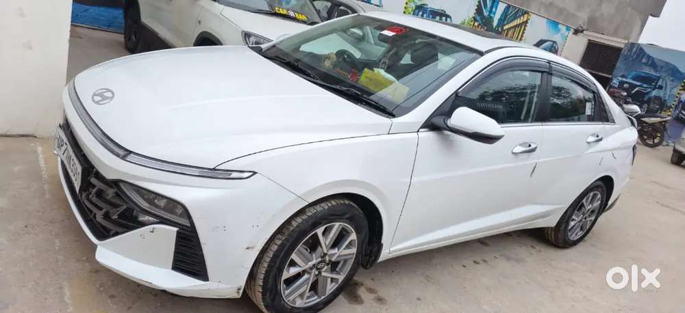 Hyundai Verna Sx Petrol Manual 2025 Fixed Rate Bit Negotiable