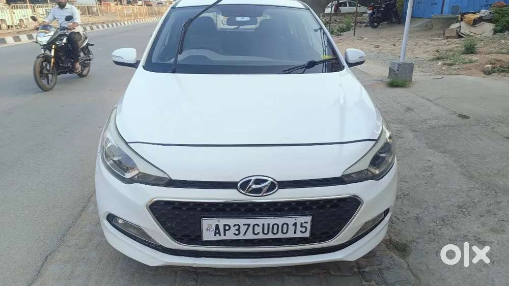 Full Insurance, Key Less Entry, Push Button, Good Condition