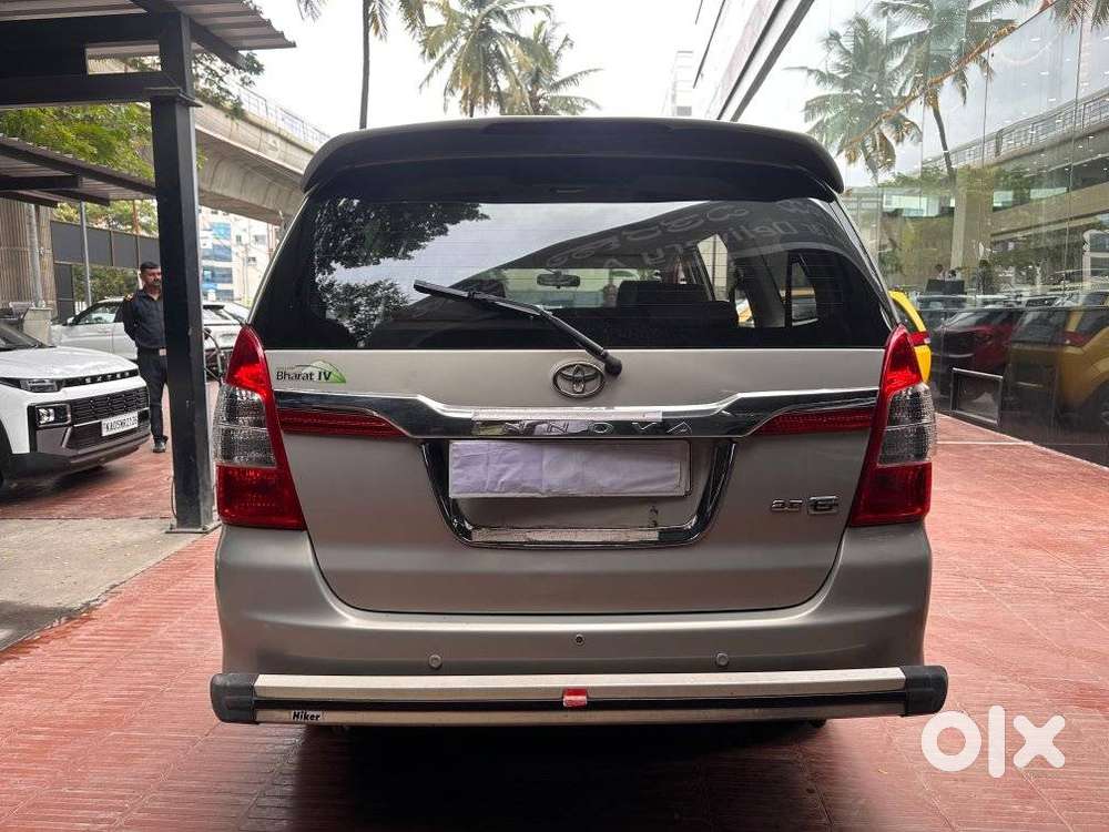 Toyota Innova 2.5 G (Diesel) 8 Seater, 2013, Diesel