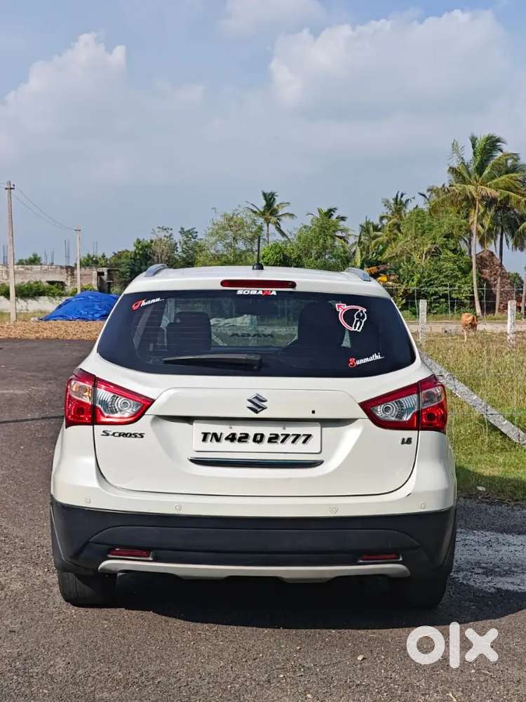 Maruti Suzuki S-cross 2016 Diesel Well Maintained