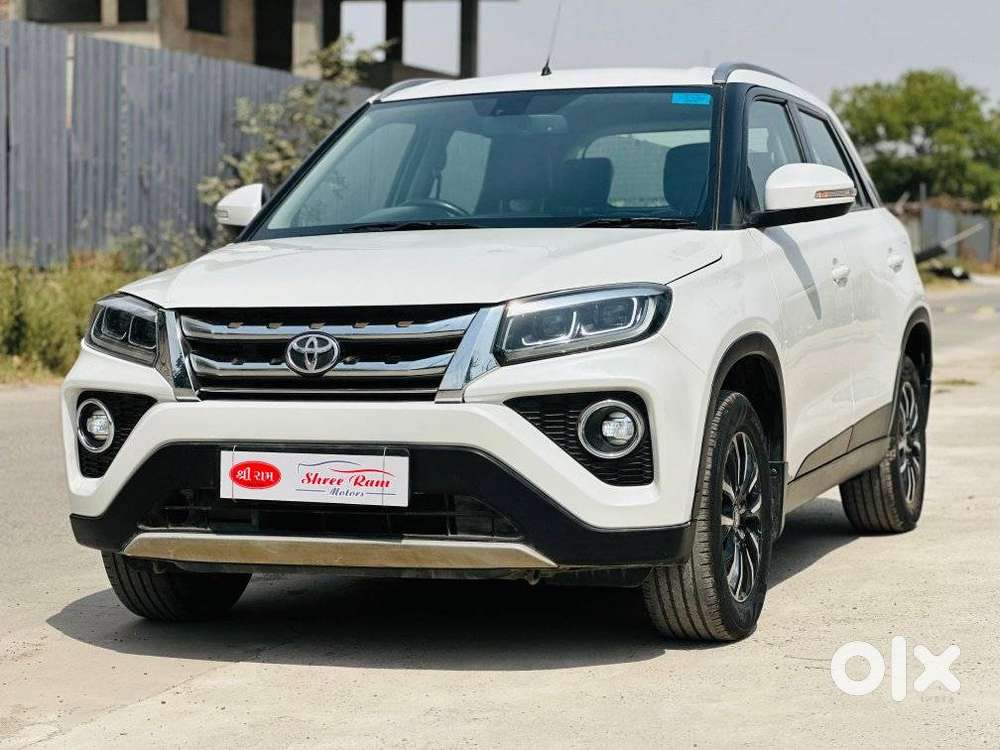 Toyota Urban Cruiser 1.5 Premium Grade At, 2022, Petrol