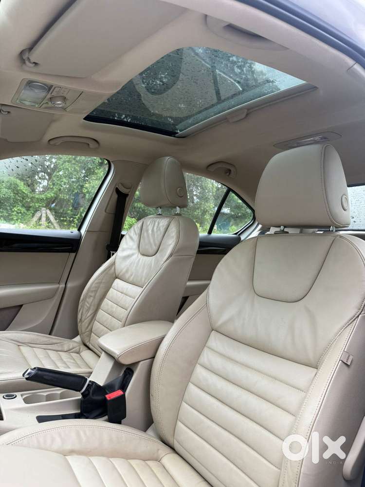 Skoda Octavia 2013-2017 Style Plus 1.8 Tsi At, 2016, Petrol