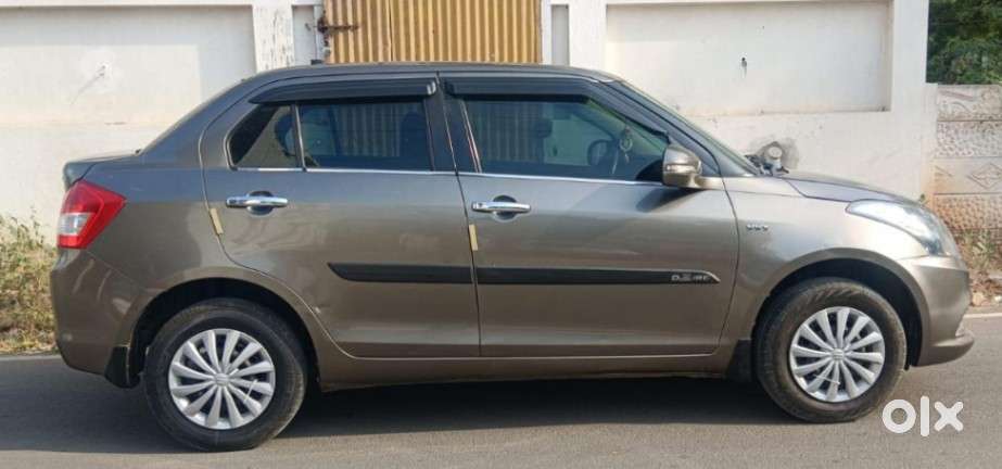 Maruti Suzuki Swift Dzire Vxi Optional, 2017, Petrol