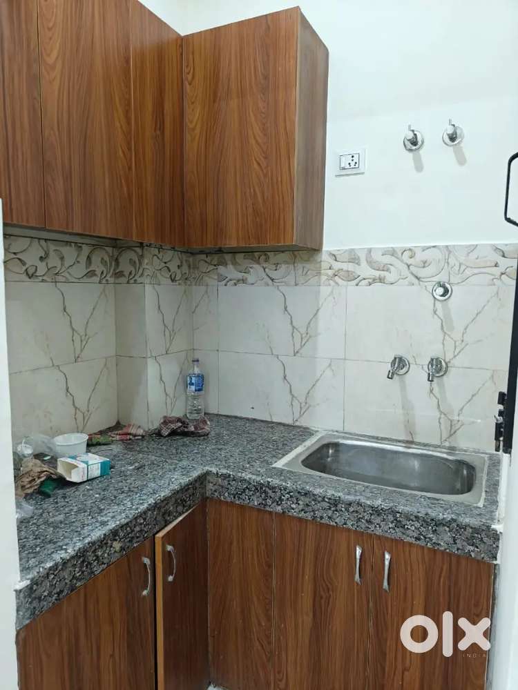 2BHK FALT AVAILABLE FOR RENT