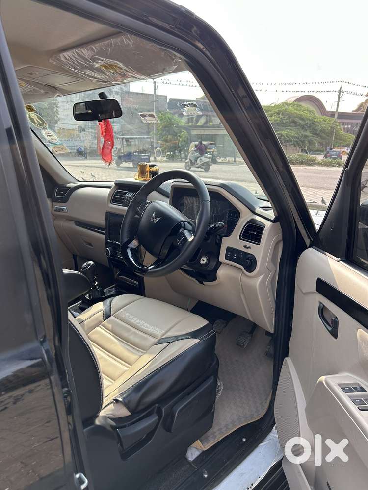 Mahindra Scorpio Classic 2.2 S 11 Mt 7 Cc, 2024, Diesel